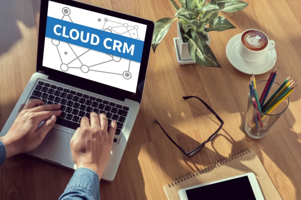 Checklist : 10 critères essentiels pour bien choisir son CRM cloud